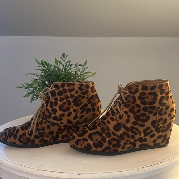 Cheetah Print Wedge Booties - Picture 6 of 10
